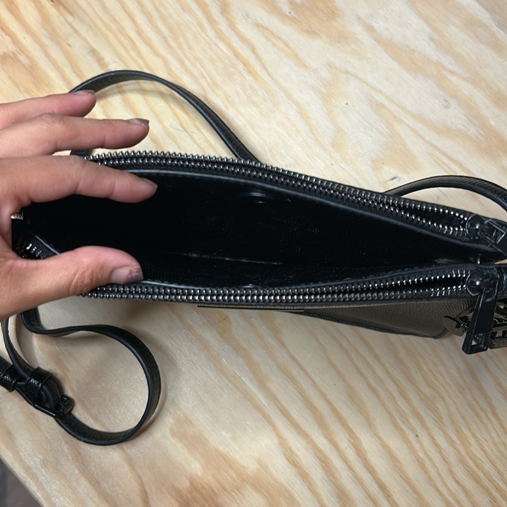 Aldo Black Textured Handbag - Faux Lizard-Skin + Grommet Strap - Picture 4 of 9